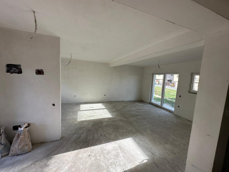 Duplex 4 camere, teren 80mp, Floresti, Cluj