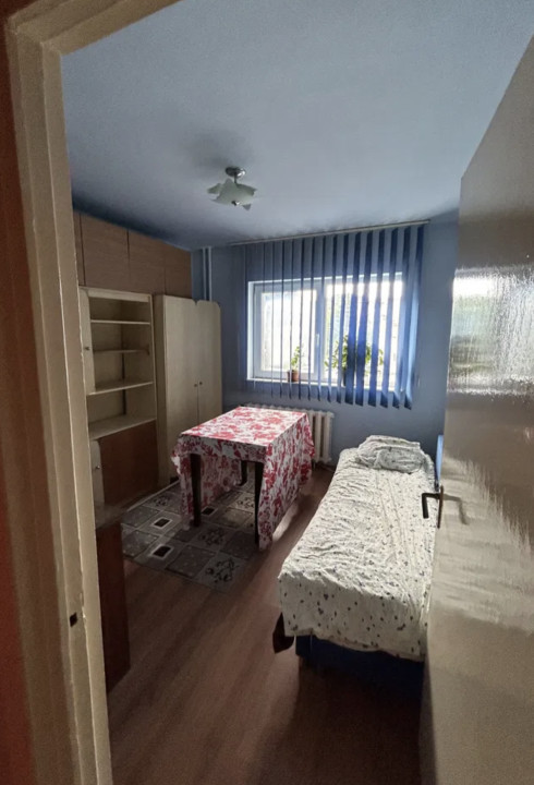 Apartament 2 camere, 47 mp,  zona Manastur 