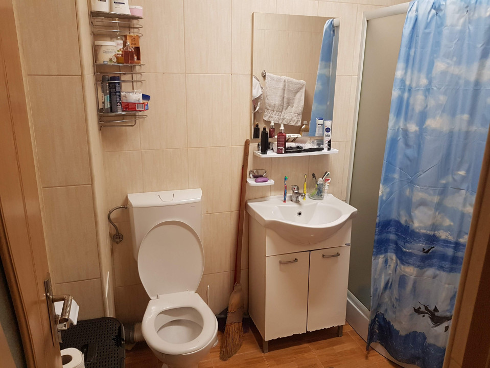 Apartament de 2 camere, 43 mp, mobilat utilat, zona Stejarului