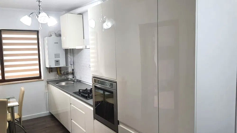 Apartament finisat modern, cu parcare, strada Sub Cetate