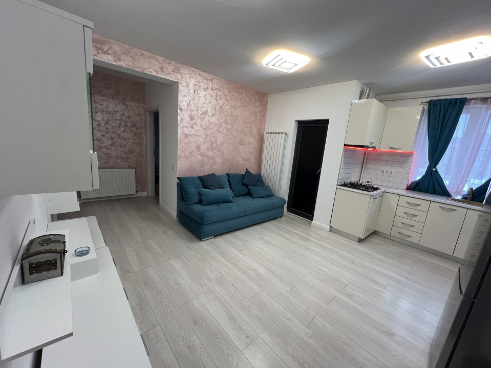 Apartament de 3 camere, 55 mp, zona Eroilor 