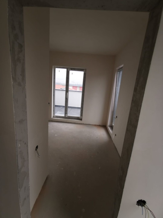 Apartament de 2 camere, 36 MP, semifinisat, zona Catanelor