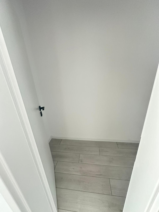 Apartament de 2 camere, 58mp, finisat, mobilat , parcare, zona Baciu 