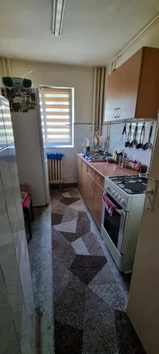 Apartament de 3 camere, 49mp, zona Manastur