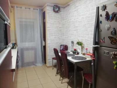 Apartament de 4 camere, 85mp, mobilat-utilat, zona Manastur