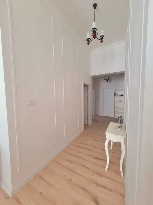 Apartament ultralux de 3 camere, 81mp, etaj intermediar, zona Ultracentrala