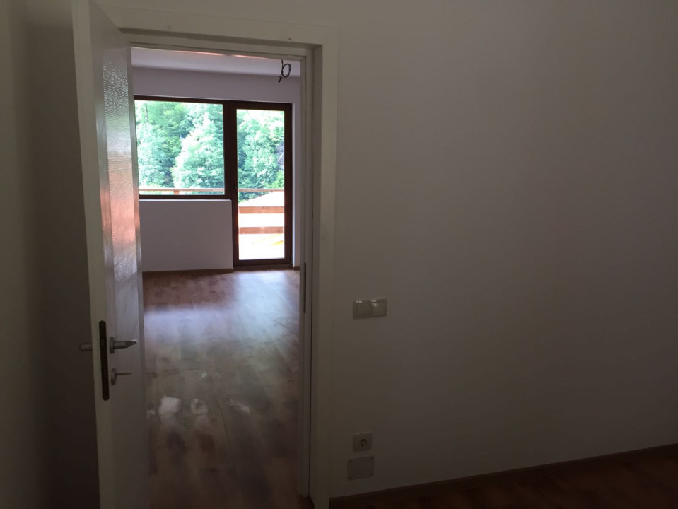 Oportunitate,Apartament de 2 camere, 55mp, zona lacului Tarnita