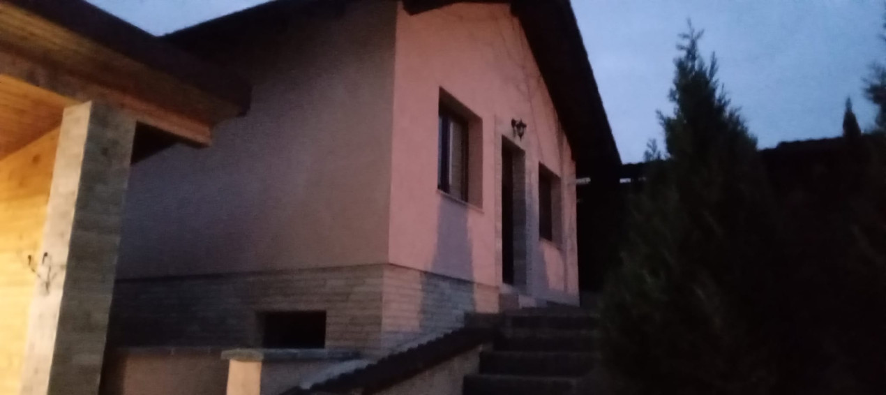 Casa individuala de 172mp utili, casuta de oaspeti, gradina, Chinteni