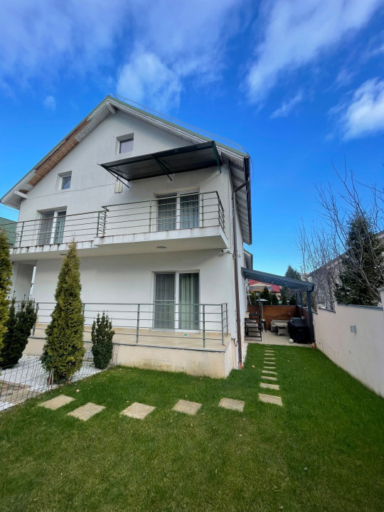 Duplex de vanzare, 4 camere, 229mp, 250mp teren, parcare, zona Mehedinti