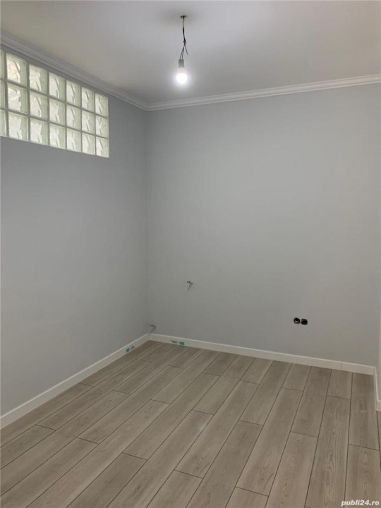 Apartament de 4 camere, finisat, 95mp, zona Centrala