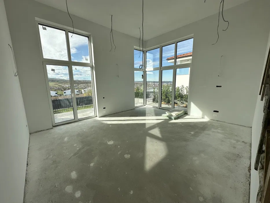 Duplex 224mp, 41mp terasa, zona Borhanci