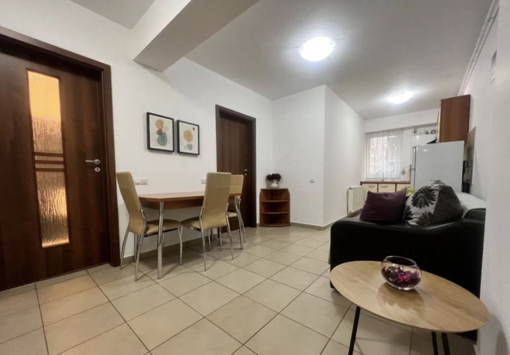 Apartament 2 camere, semidecomandat, 50mp, Zona Fsega