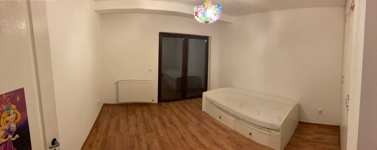 Apartament de 2 camere, 60 mp, etaj intermediar, parcare, zona Terra