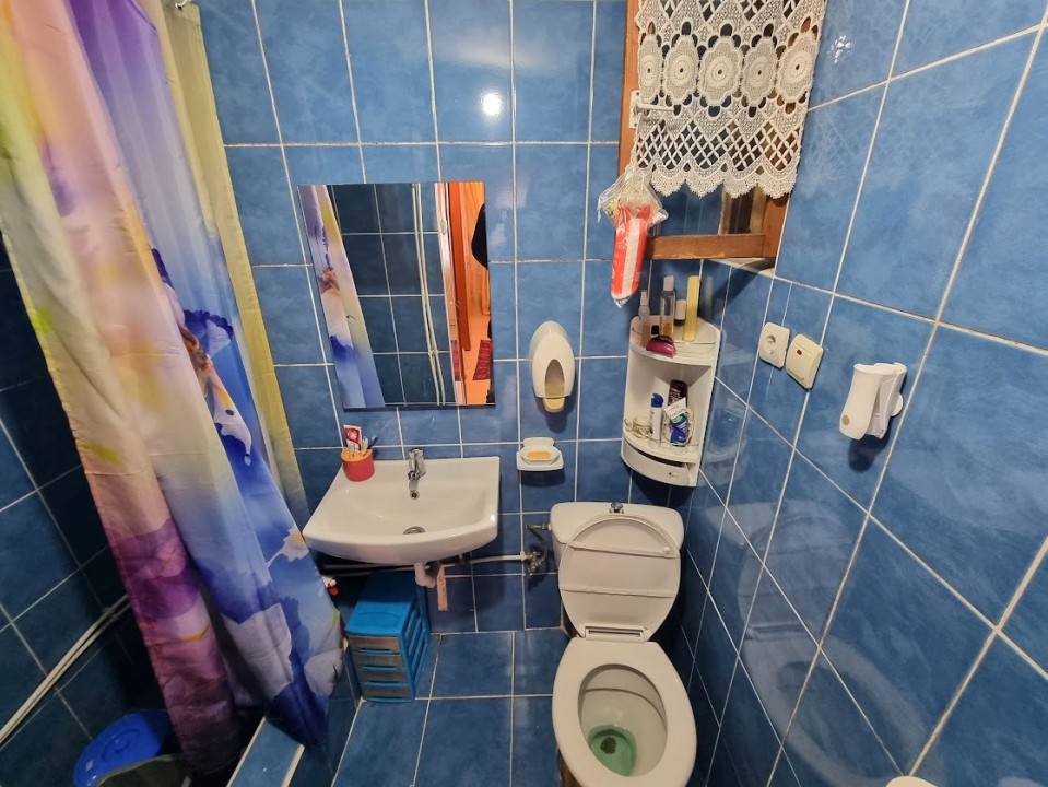 Apartament 2 camere decomandate, 52 mp utili, zona strazii Paris