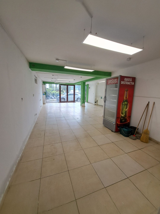 Spatiu comercial, 77 mp, zona Baciu