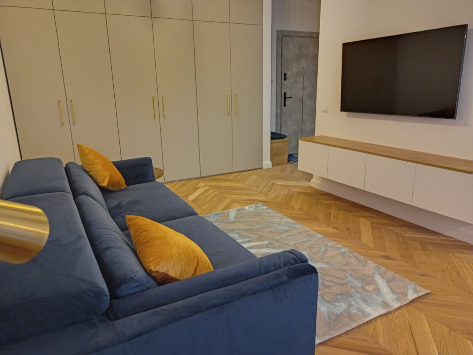 Apartament de 2 camere ultra lux, 55 mp, balcon de 12 mp