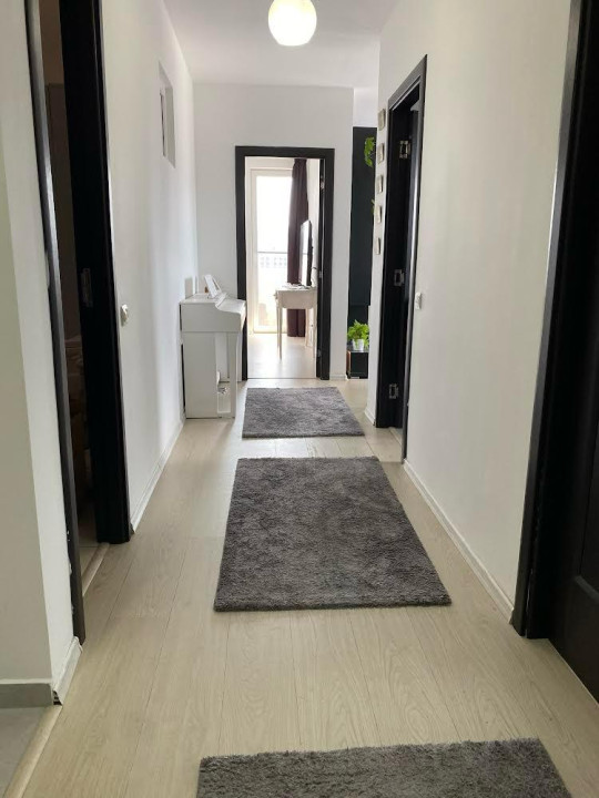 Apartament 3 camere decomandat 69mp, terasa 14mp cu grill, et3, garaj, zona Tera