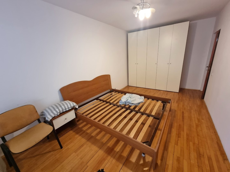 Apartament 3 Camere, 100mp Utili, Garaj, zona Spitalului de Recuperare Zorilor 