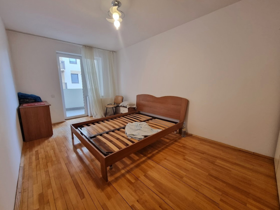 Apartament 3 Camere, 100mp Utili, Garaj, zona Spitalului de Recuperare Zorilor 