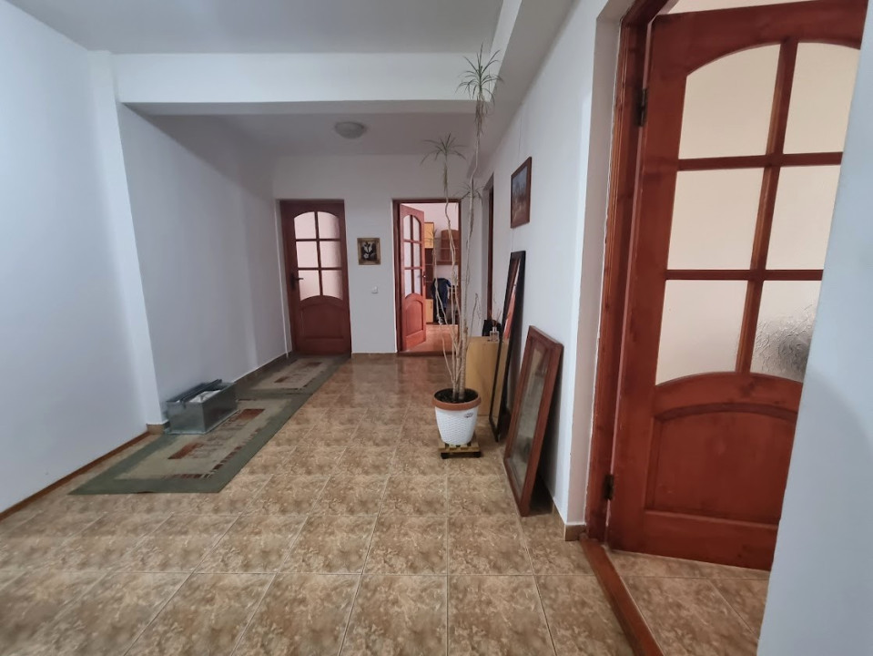 Apartament 3 Camere, 100mp Utili, Garaj, zona Spitalului de Recuperare Zorilor 