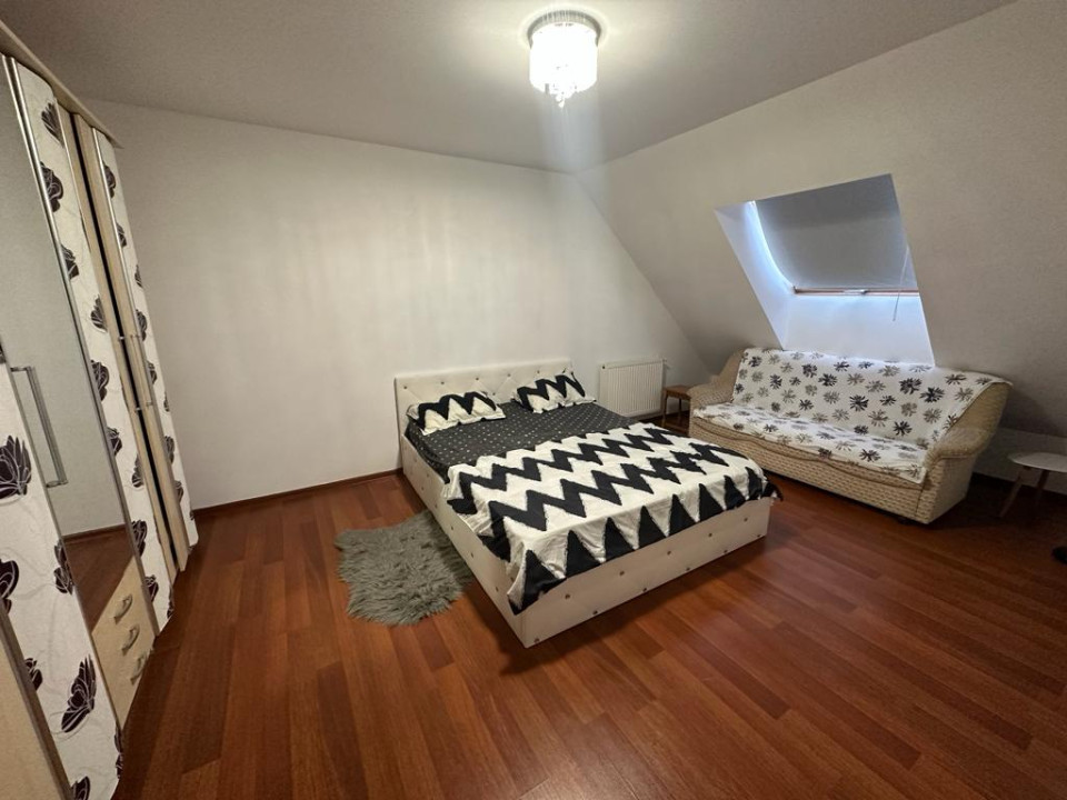 Apartament 3 camere 72 mp utili, parcare, Porii