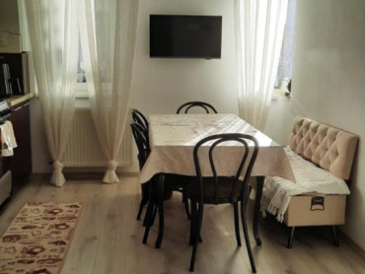 Apartament de 2 camere decomandate, 50 MP, grădina de 38 MP si loc de parcare