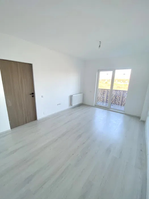 Apartament finisat, 57 mp, etaj intermediar, balcon, cartier Terra