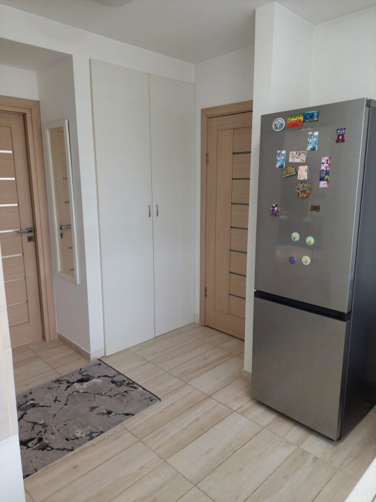 Apartament 2 camere, 50 mp, 2 balcoane, parcare, zona Somesului