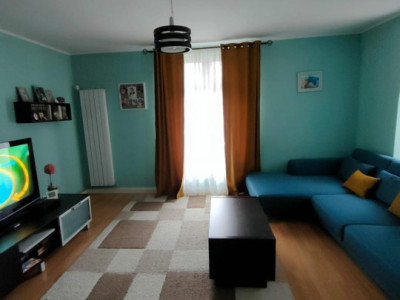 Casa 5 camere, 2 bai, 824mp teren, 2 terase, livada cu 80 de pomi fructiferi