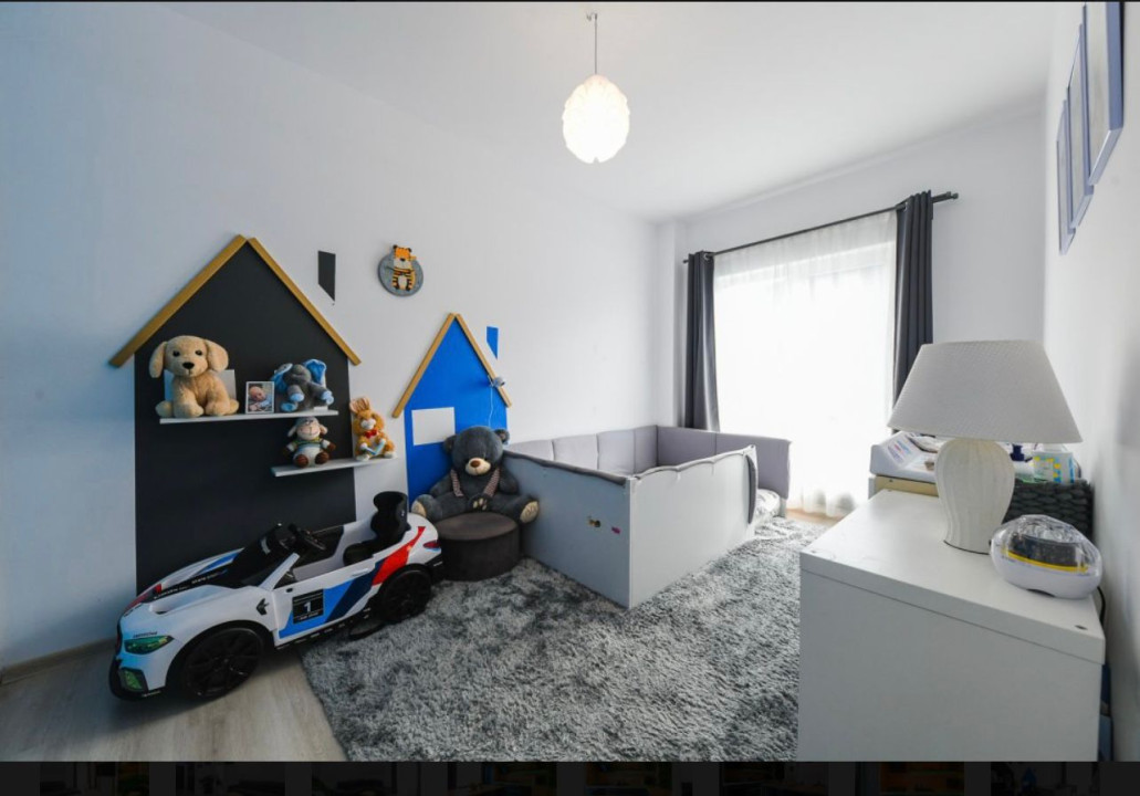 Apartament cu 3 camere si parcare inclusa