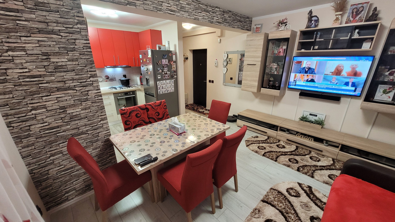 Apartament de 3 camere, 63mp, mobilat utilat, zona Sub Cetate