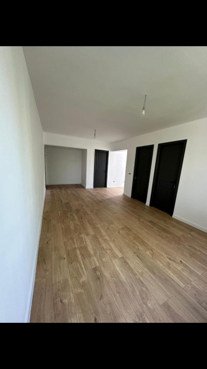 APARTAMENT CU 3 CAMERE,ZONA PARCUL CENTRAL