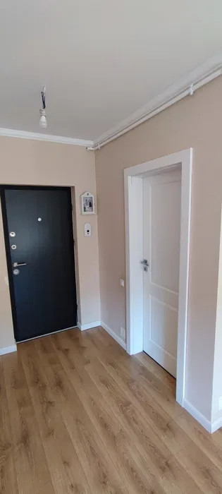 Apartament de 3 camere, 67 mp utili, balcon, parcare subterana, Floresti