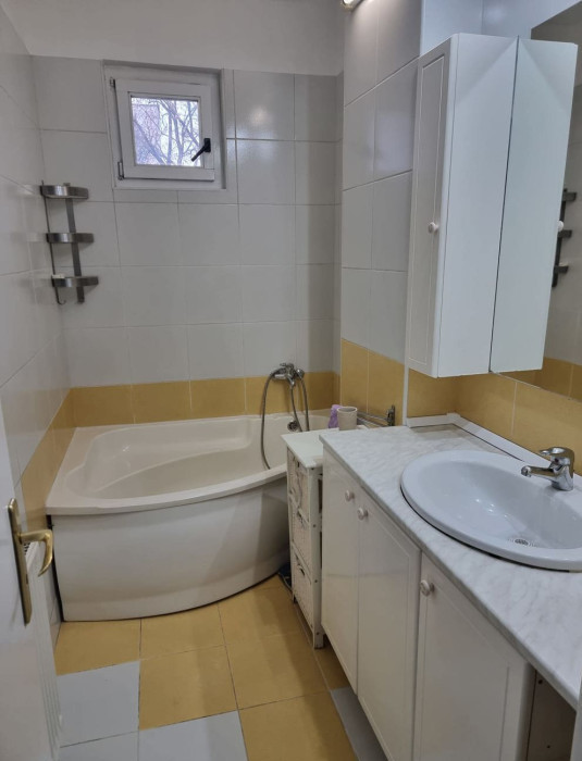 Apartament de 3 camere, 90 mp, Manastur.