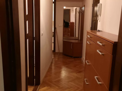 Apartament de 2 camere, decomandat, 56mp, zona Zorilor