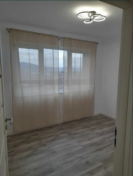 Amartament 2 camere,  Suprafata utila: 61 m², Zona Vivo