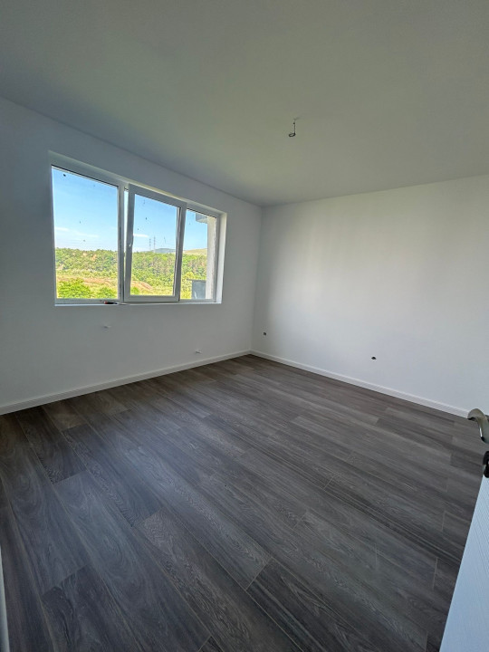 Apartamente de 3 camere , 50 mp , zona Tineretului 