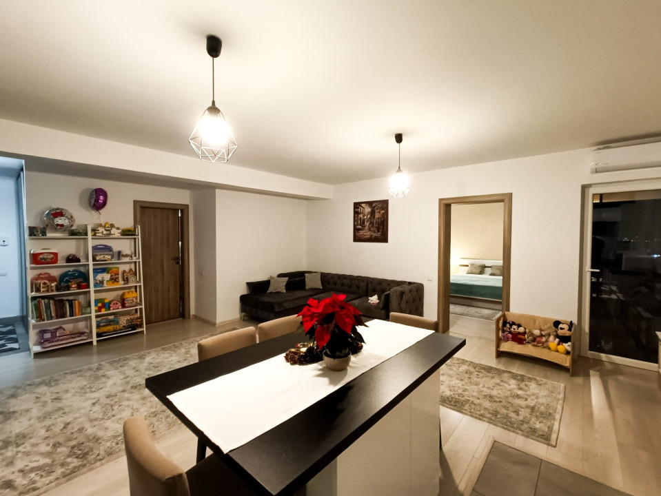 Apartament 3 camere, parcare, etaj intermediar, orientare SUD, Catanelor