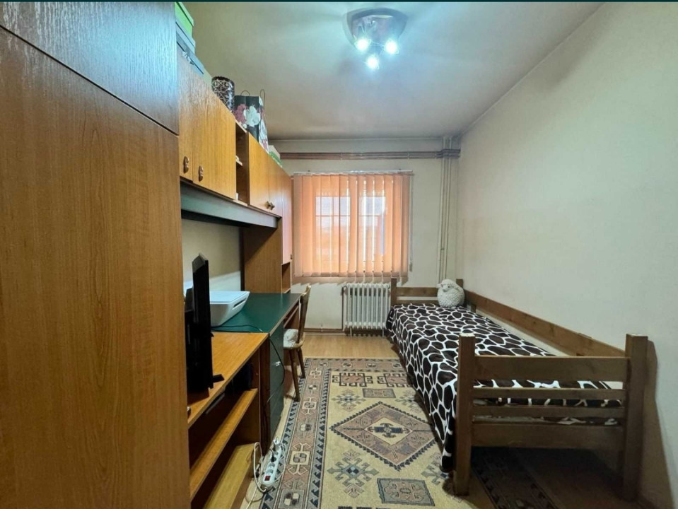 Apartament 3 camere decomandat, 63 MP, Marasti