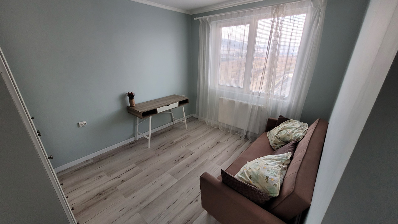 Apartament de 3 camere, 62 mp, mobilat utilat, zona Sesu de Sus