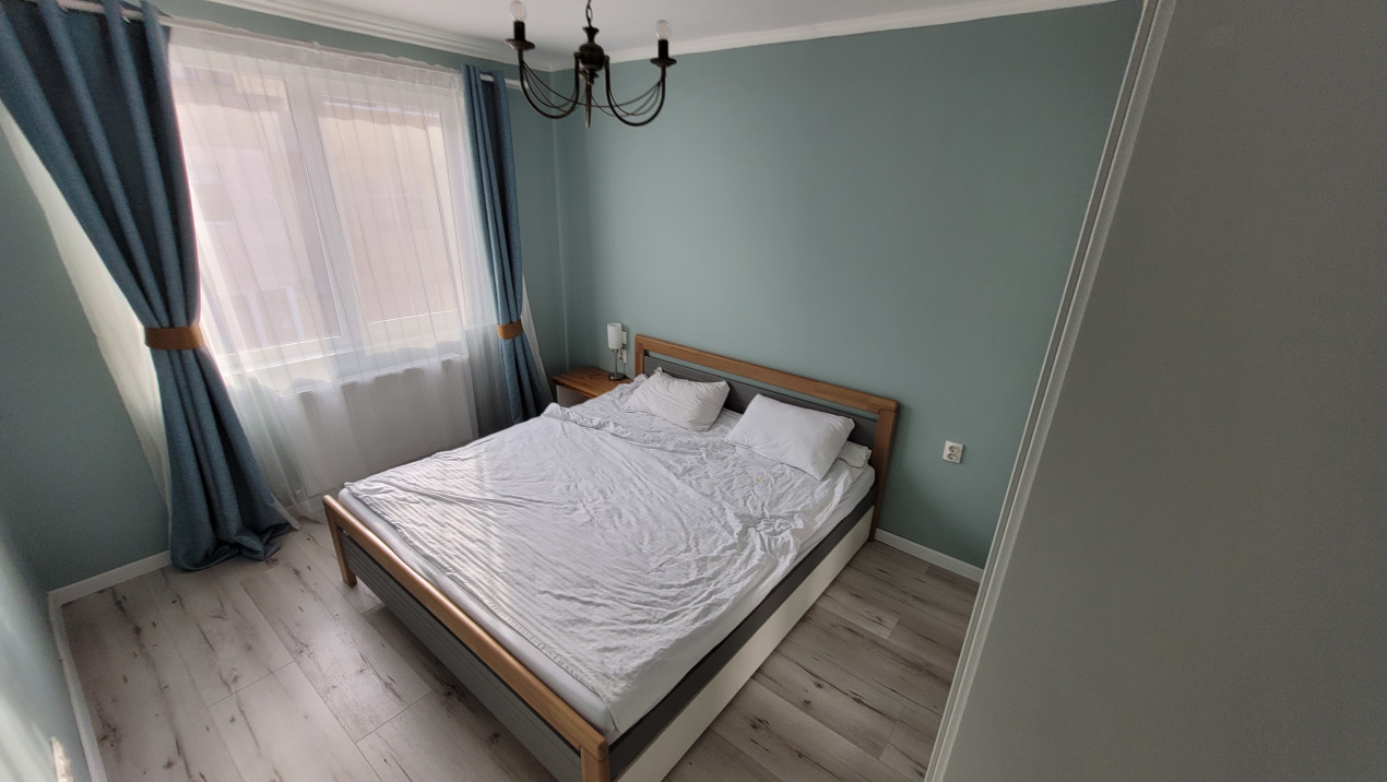 Apartament de 3 camere, 62 mp, mobilat utilat, zona Sesu de Sus