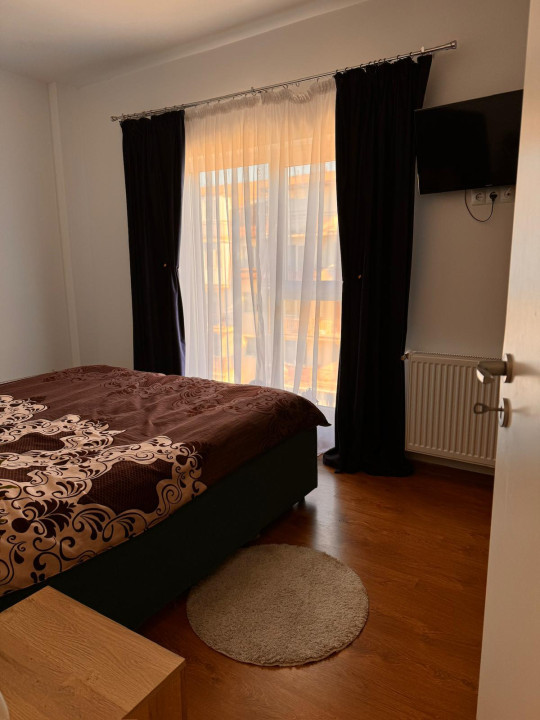 Apartament modern, parcare, zona Cetatii