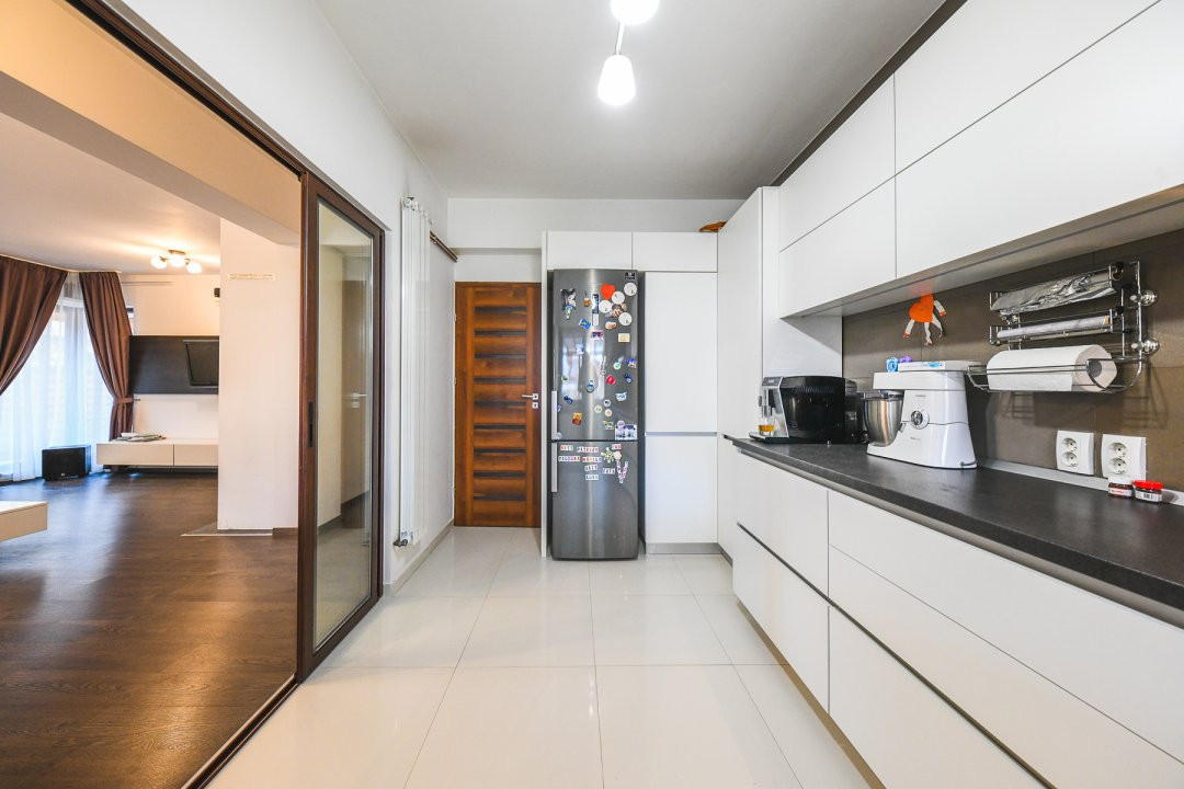 Casa de 5 camere, lux, 240 mp utili, +360 mp gradina, zona Somesului