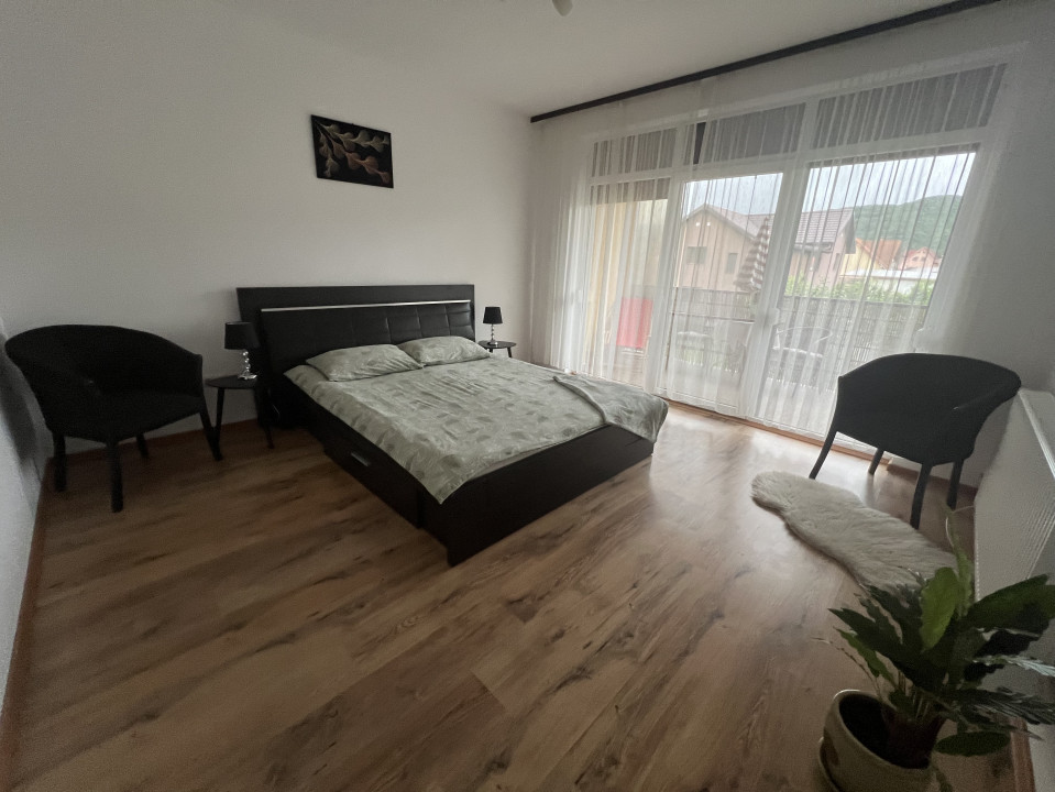 Apartament de 2 camere, loc de parcare, Str. Cetatii 