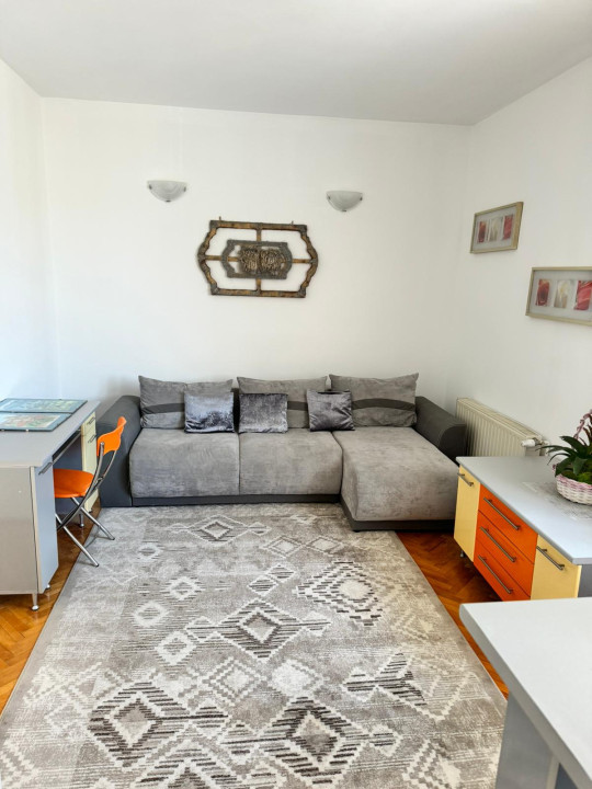 Apartament cu 2 camere