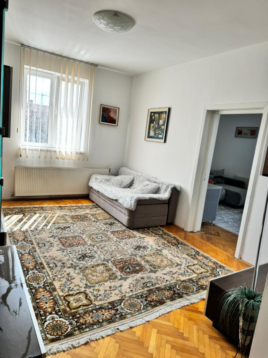 Apartament cu 2 camere