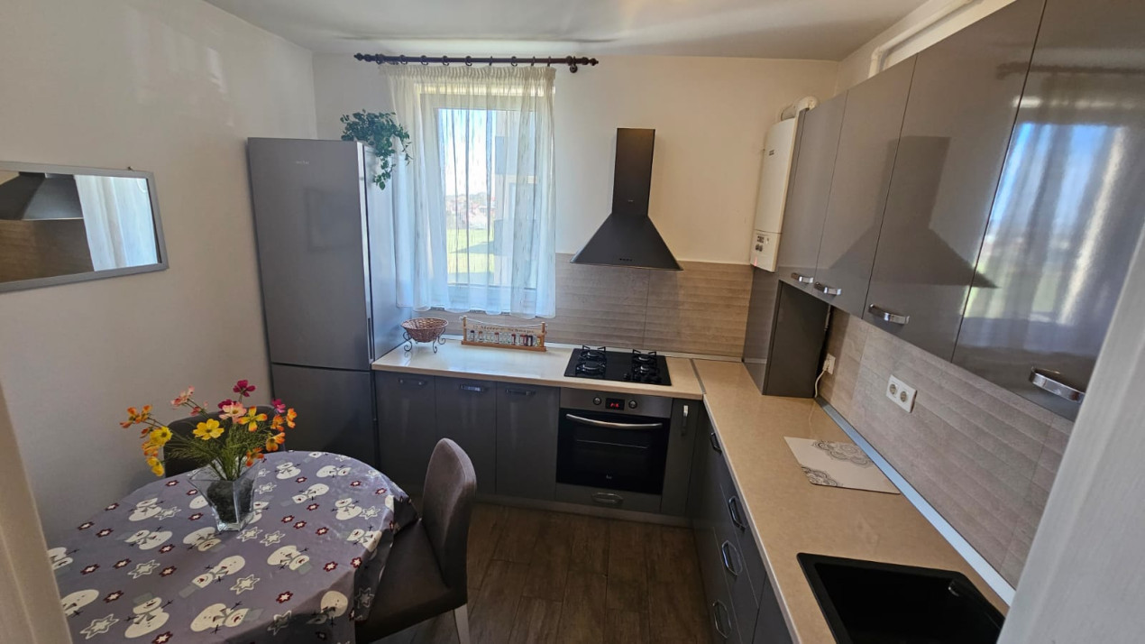 Apartament de inchiriat cu 2 camere, complet mobilat și utilat