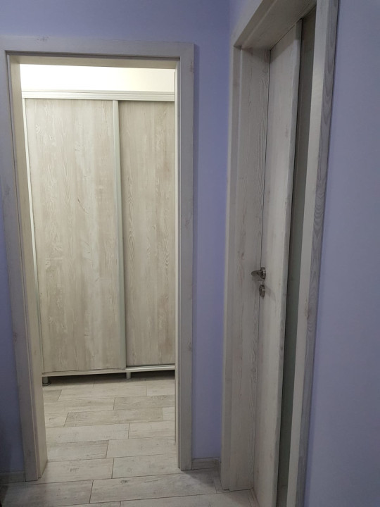 Apartament de 3 camere, 67 mp, zona Stejarului