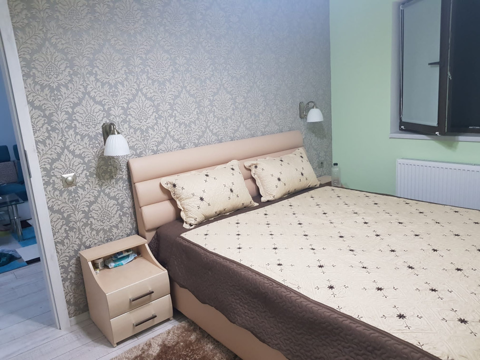 Apartament de 3 camere, 67 mp, zona Stejarului