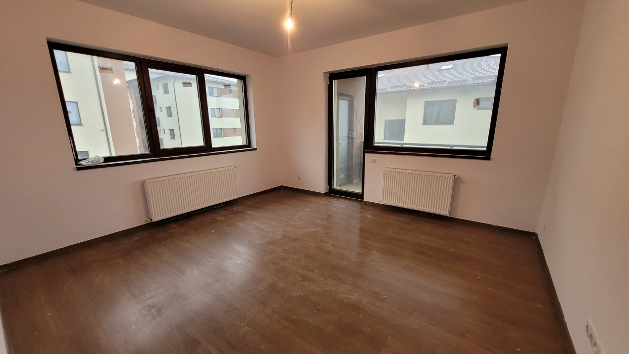 Apartament de 2 camere decomandat, 57 mp, finisat, parcare, boxa, zona Subcetate